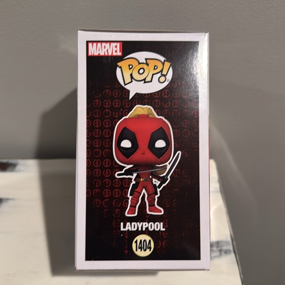 Ladypool funko pop #1404 - Picture 4 of 4